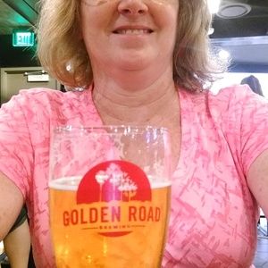 Meet your Posher, Eve